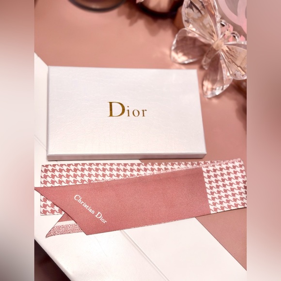 Dior Twilly Scarf w Box - Picture 2 of 3